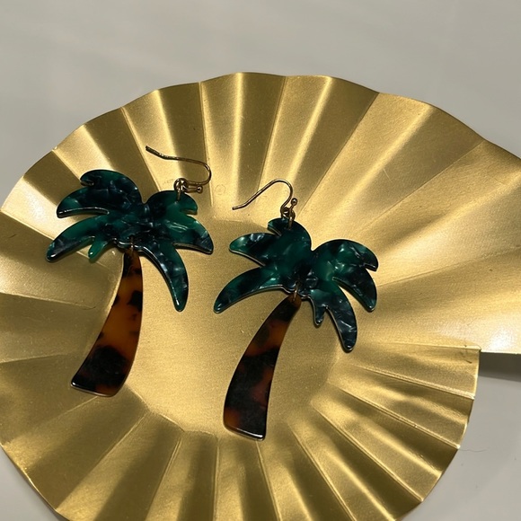Palm Tree Tortoise Shell Earrings - Picture 2 of 5